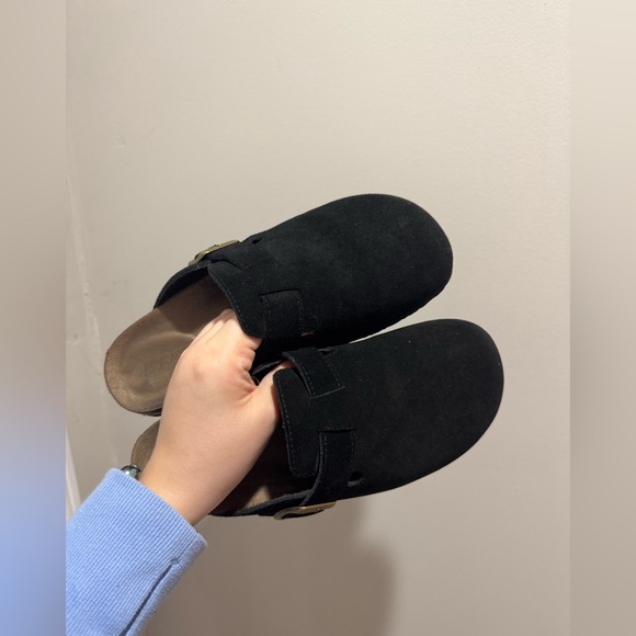 Black clogs - Picture 2 of 4